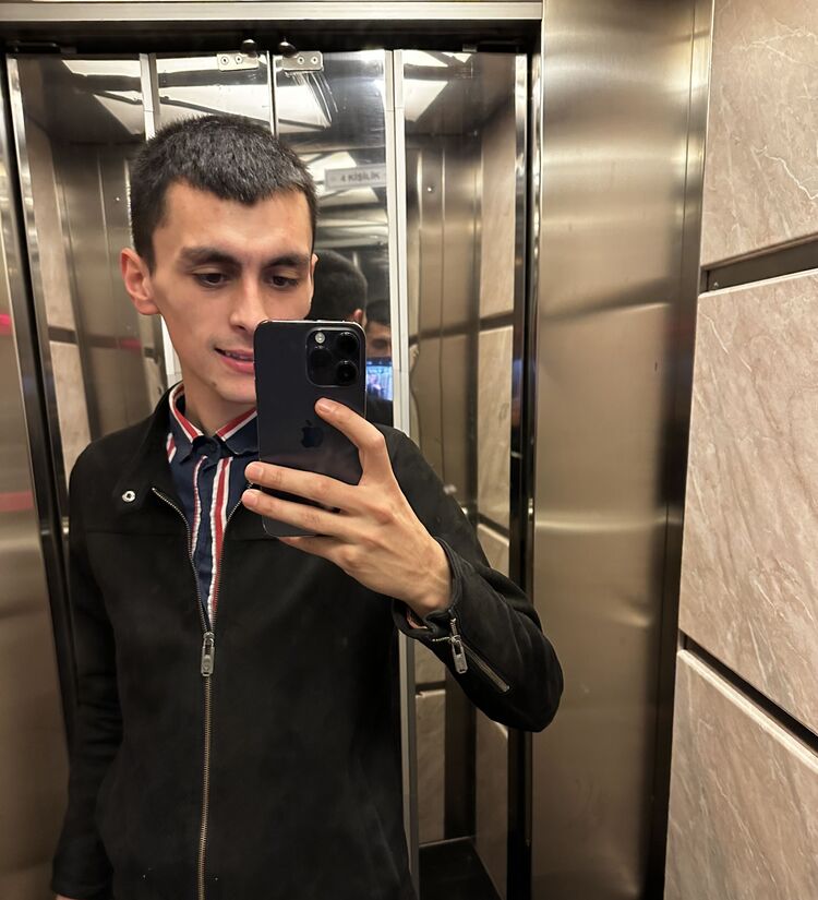  ,   Hakan, 25 ,   ,   