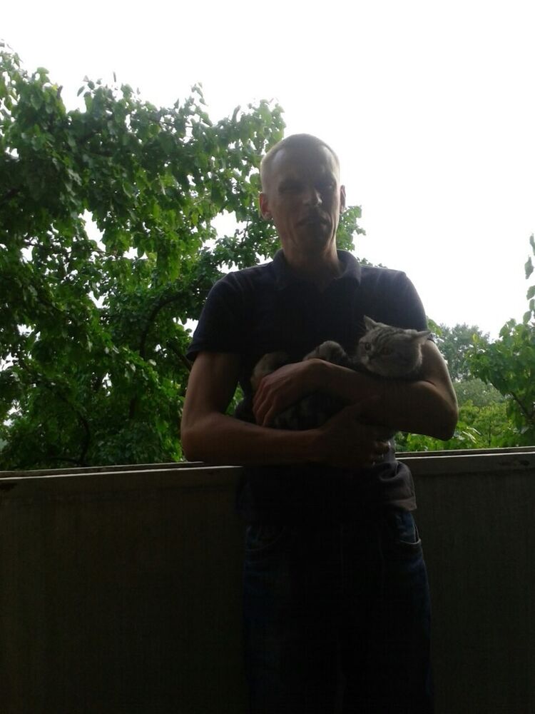  ,   Stanislav, 47 ,   ,   , c 