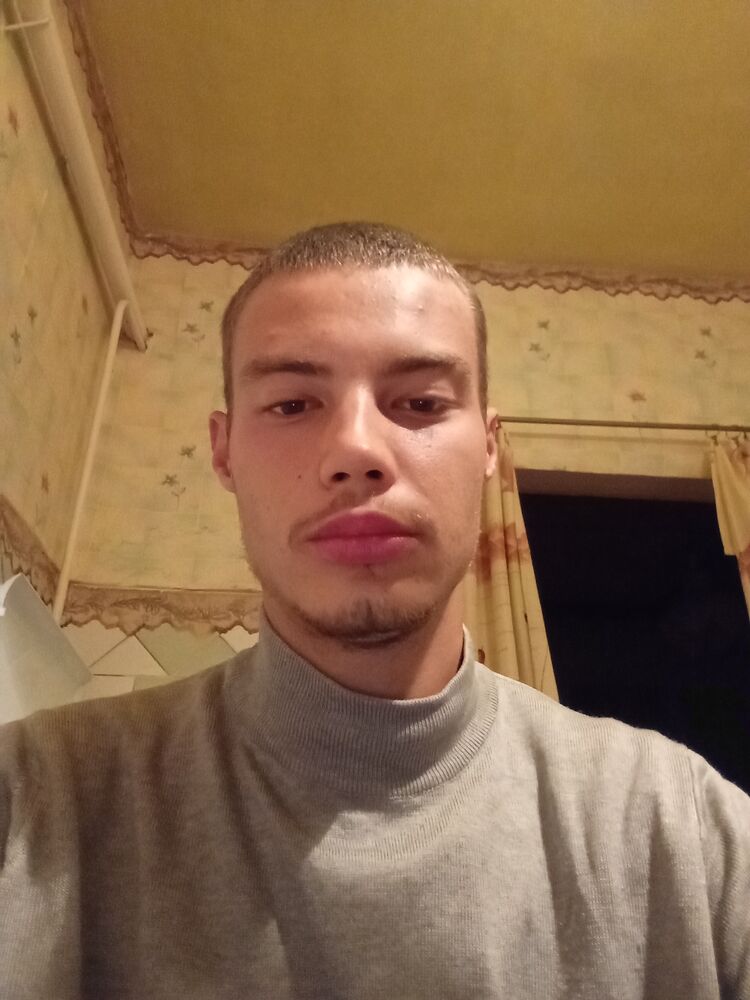  46927525  , 20 ,    