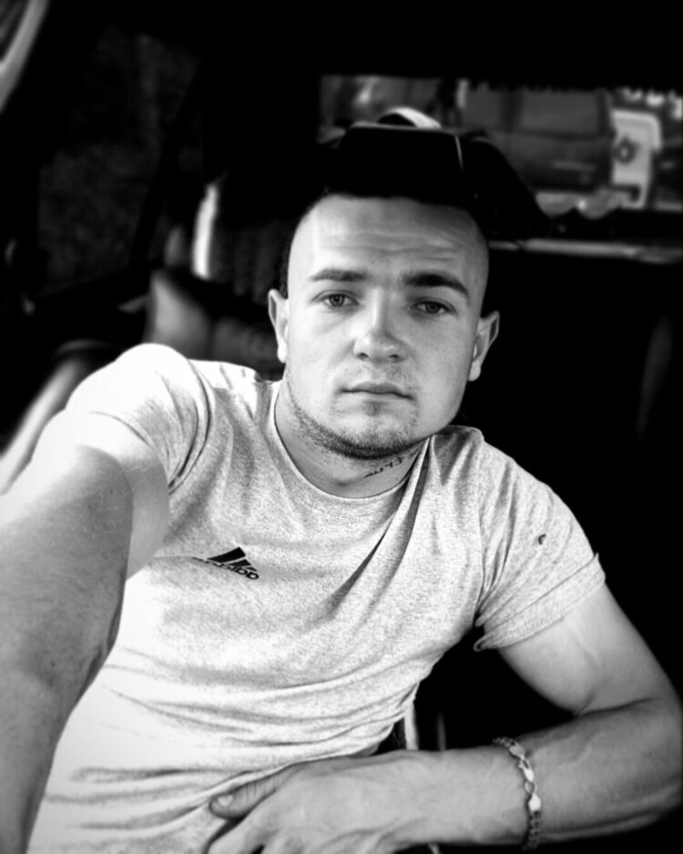  ,   Dima, 24 ,   ,   