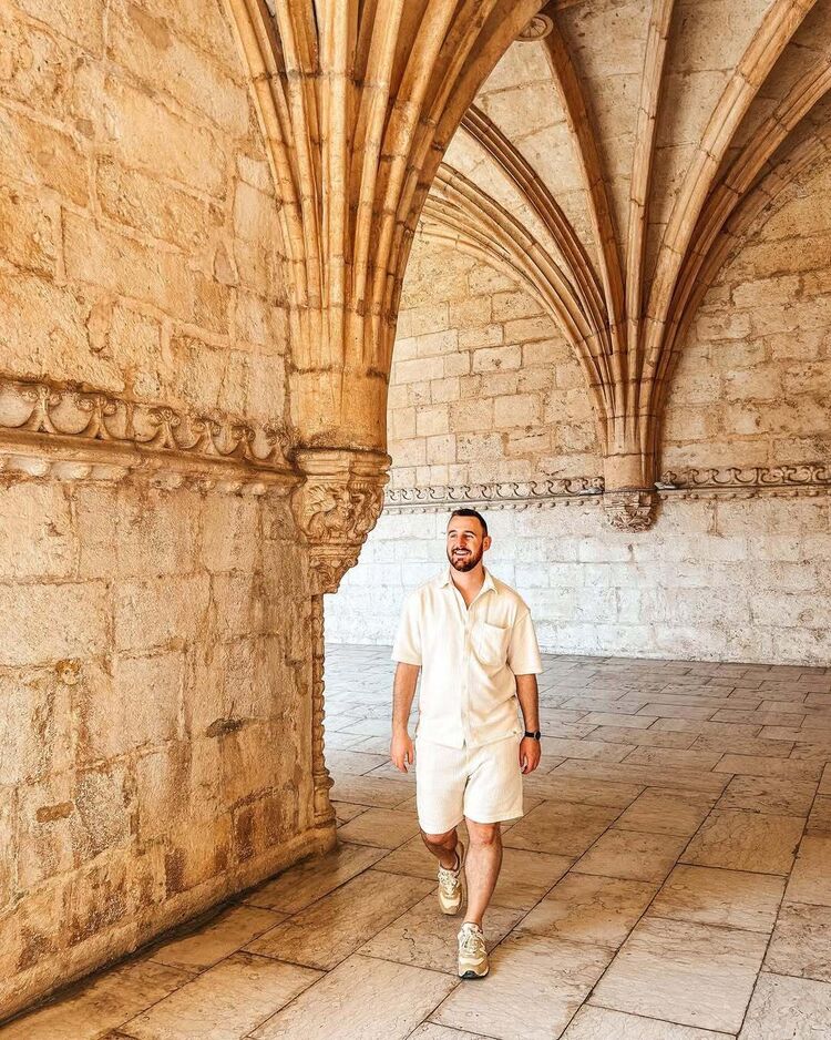 ���� 50373975 ������� �����, 42 ����, ���� ���������� � �����-����������