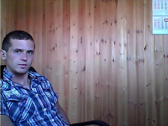  18328535  , 35 ,    -