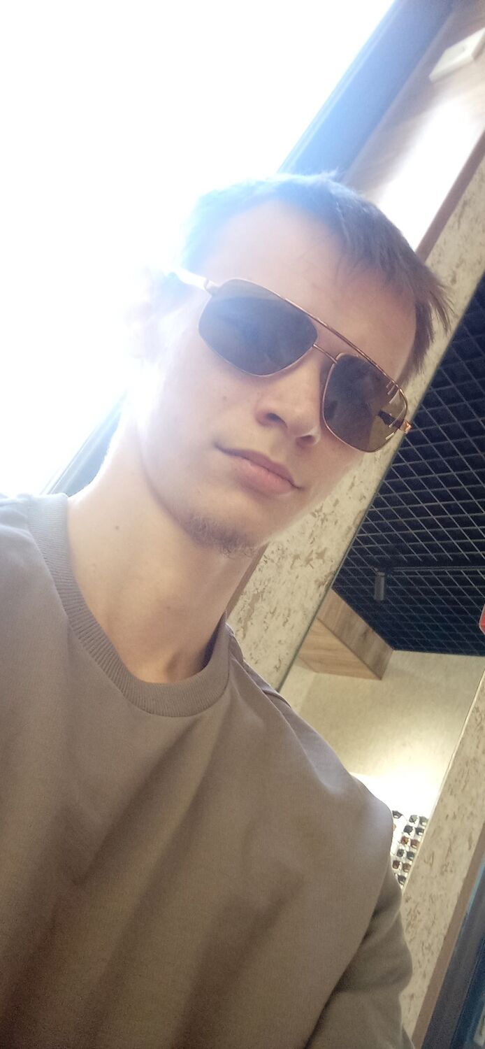  53035095  Andrey, 24 ,    