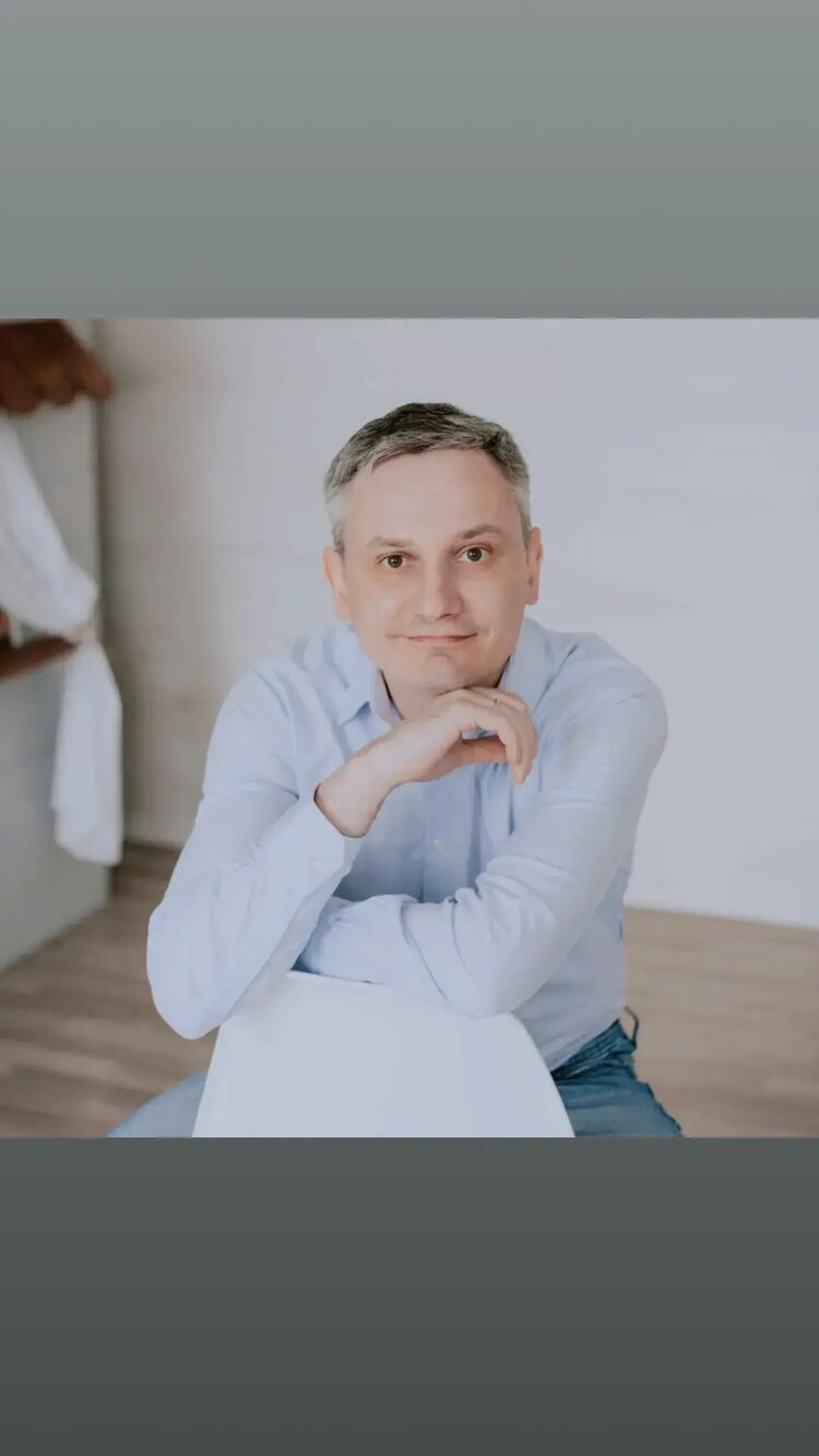  52281455  Egor, 40 ,    