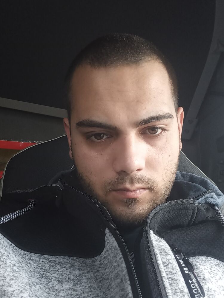  32875845  Marko, 26 ,    Uzice