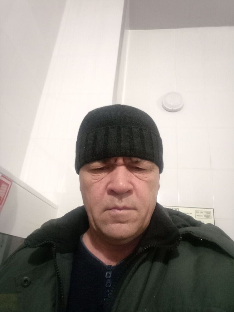  38460545  , 49 ,    