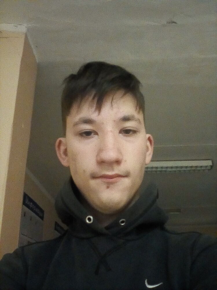  18598095  , 24 ,    