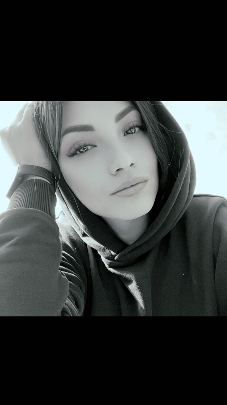  53738515  Yana, 28 ,    