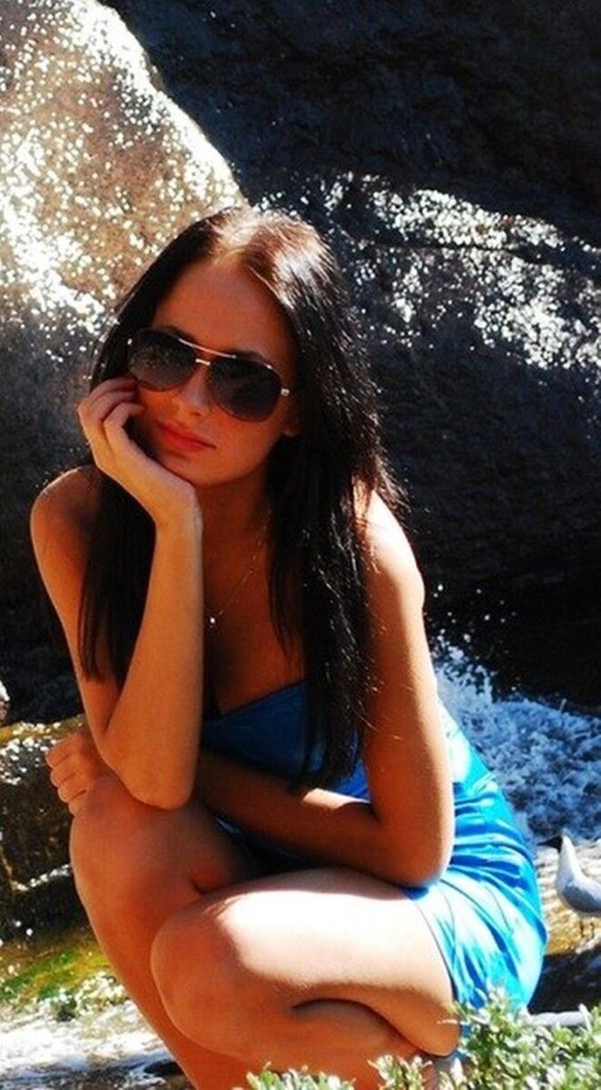  ,   Karina, 35 ,   