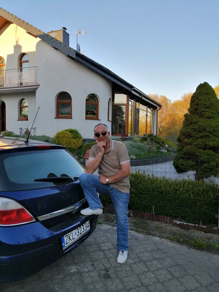  27453505  Revaz, 52 ,    Kolbudy
