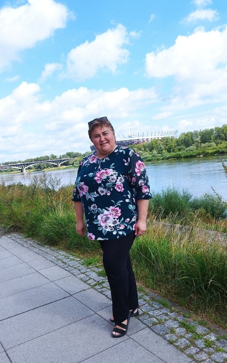  53120495  lena, 44 ,    Warszawa