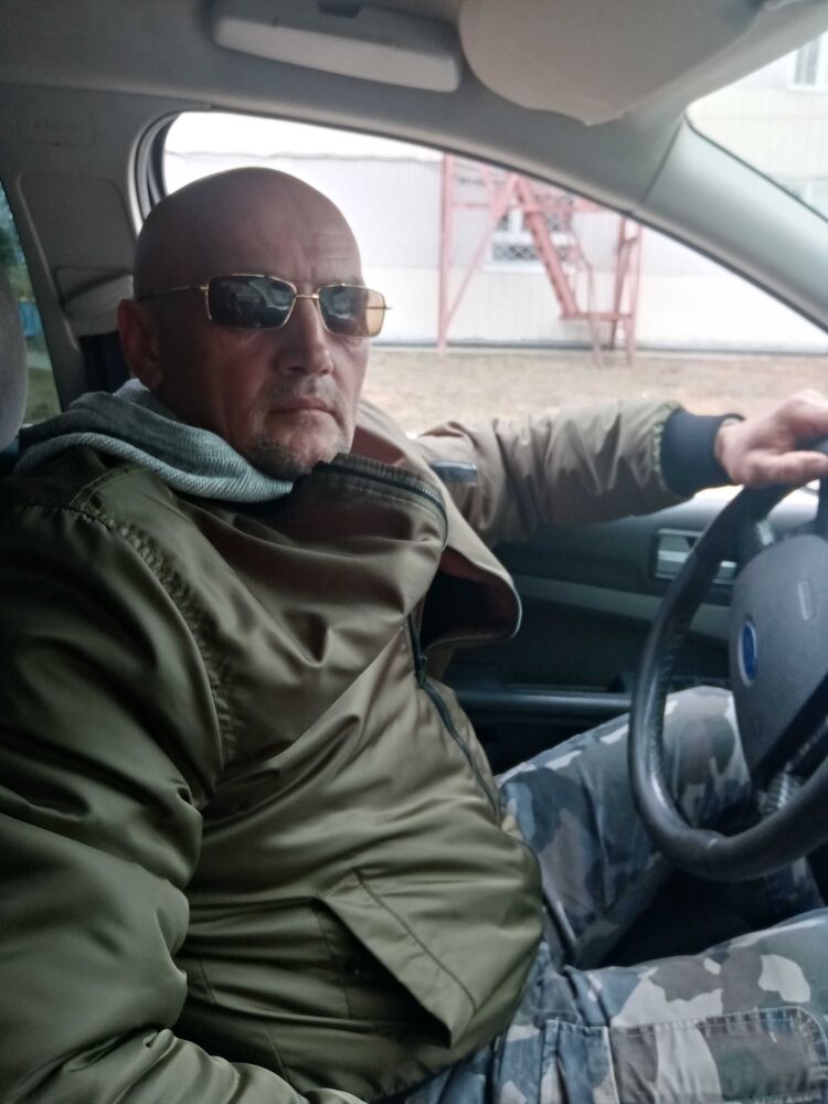  23277315  , 54 ,    