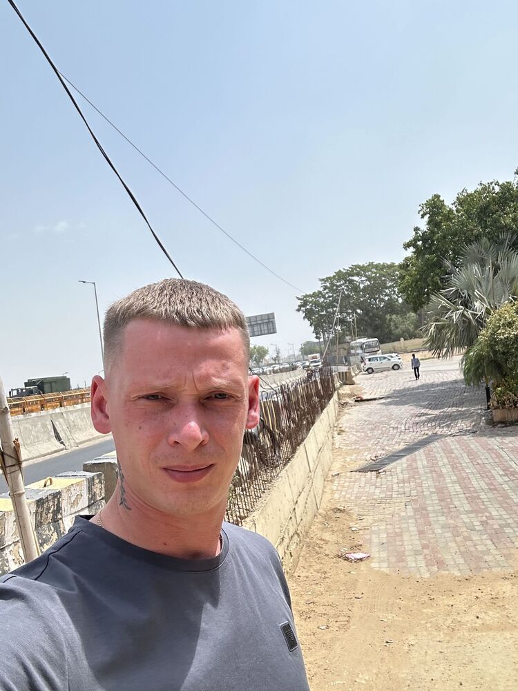  43824555  Nikita, 30 ,    