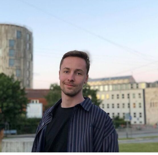 ���� 28925605 ������� �����, 33 ����, ���� ���������� � �������