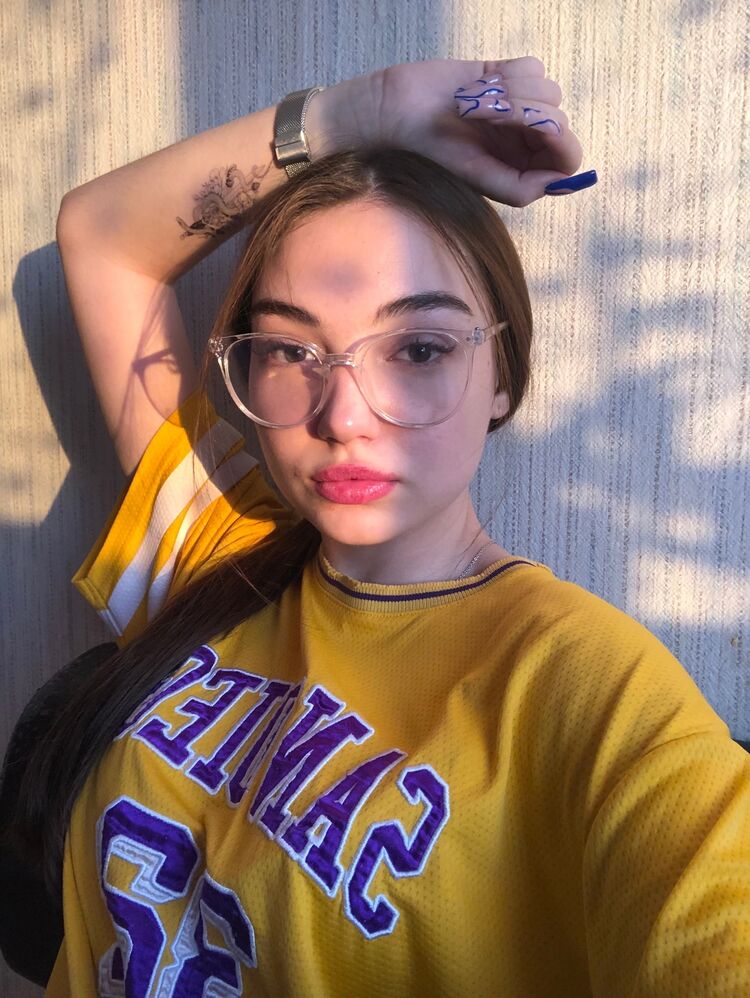  ,   , 19 ,     , c 