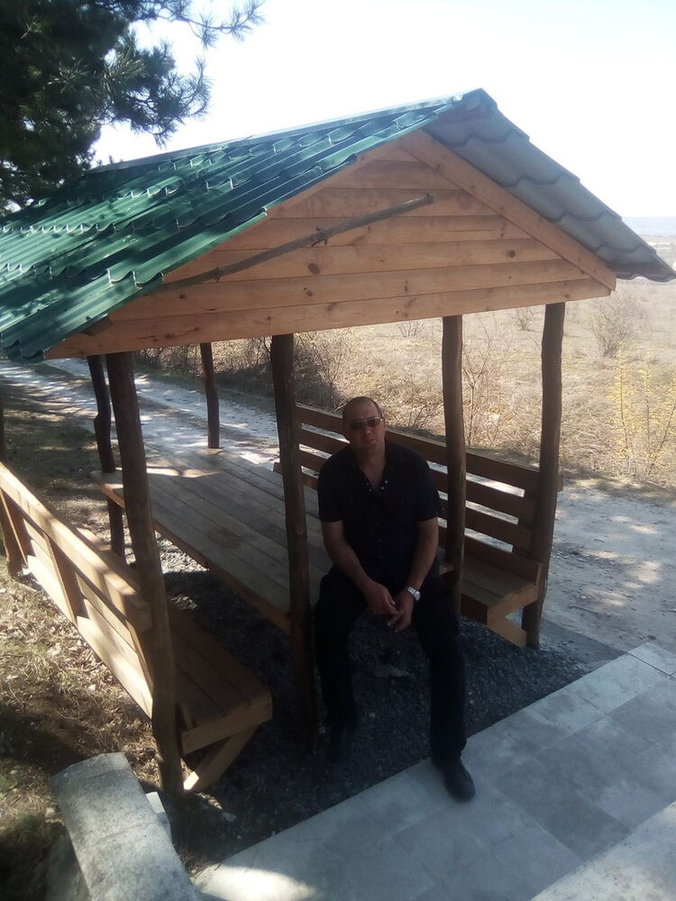  ,   Igor, 42 ,   ,   , c , 