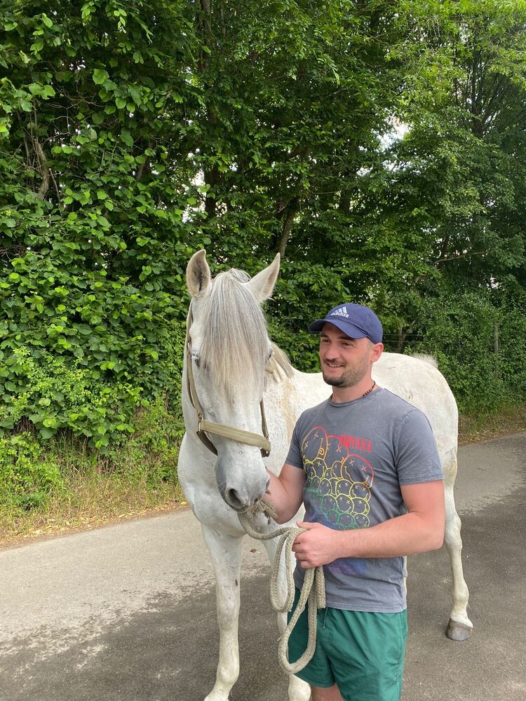  ,   George, 31 ,   ,   