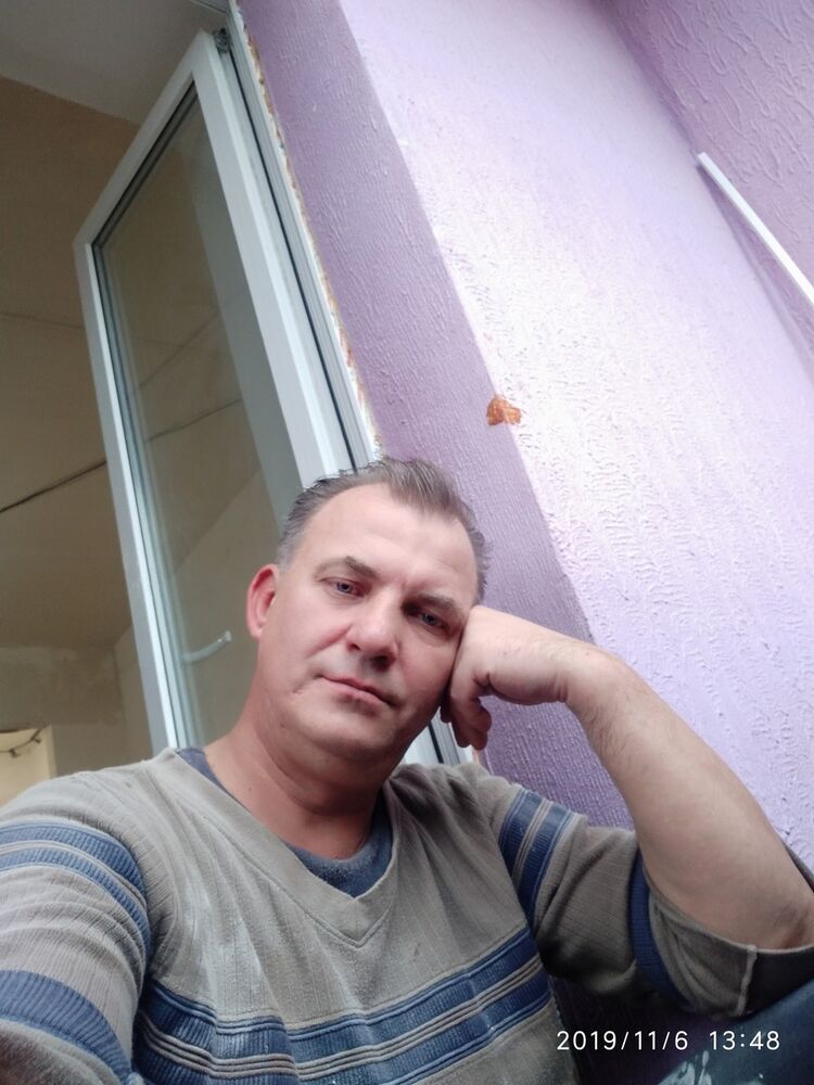  19083065  , 51 ,    