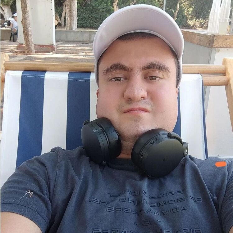  39976605  , 24 ,    