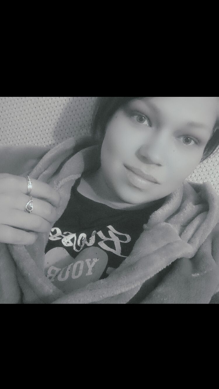  46628015  Anastasia, 26 ,    