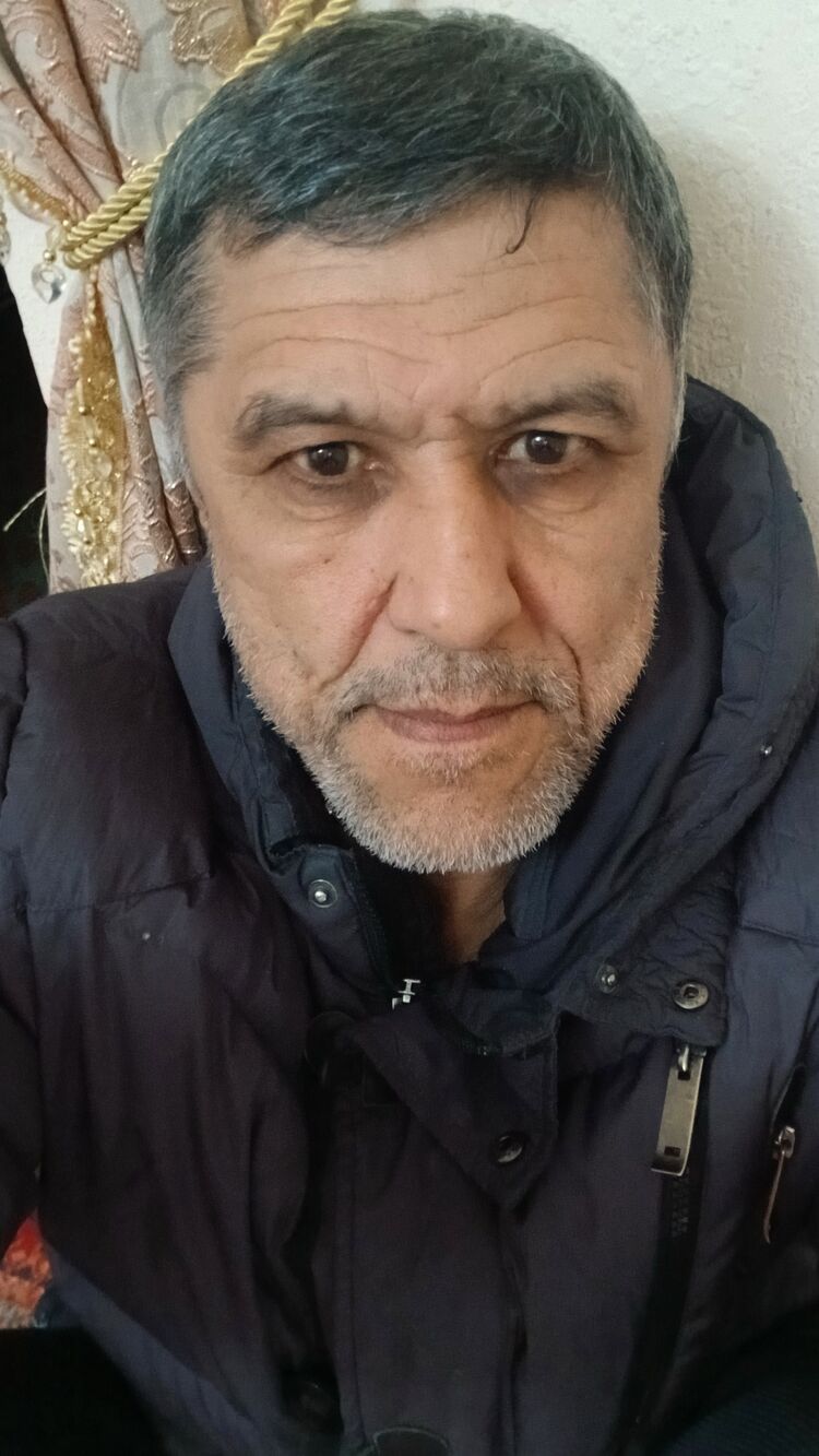  49762685  , 49 ,    
