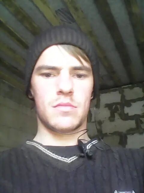  25372595  , 34 ,    