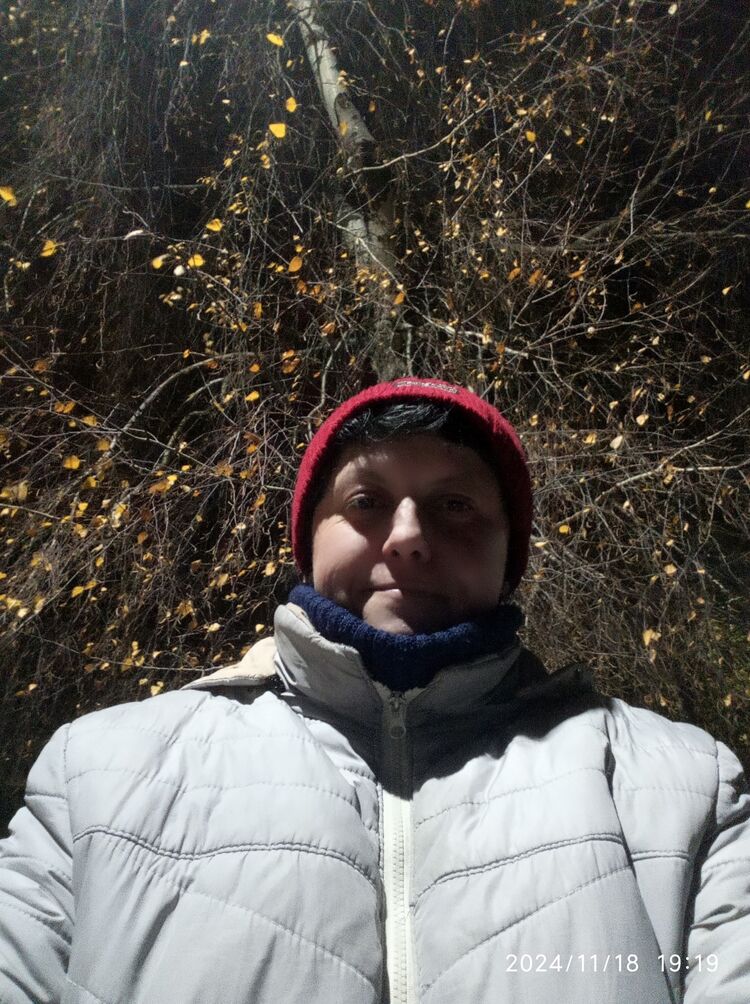  47691565  Maria, 43 ,    