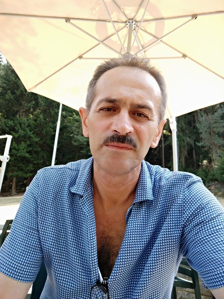  ,   Kamil, 62 ,   ,   , c 