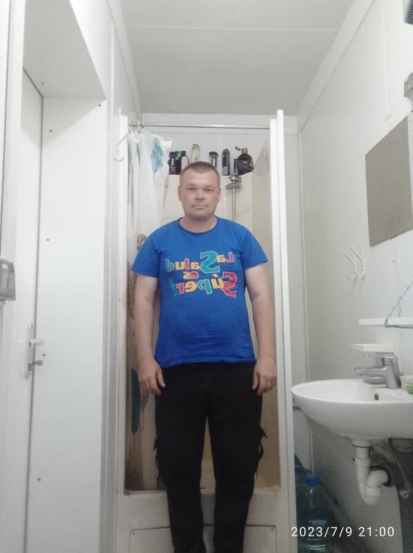  37128705  , 44 ,    