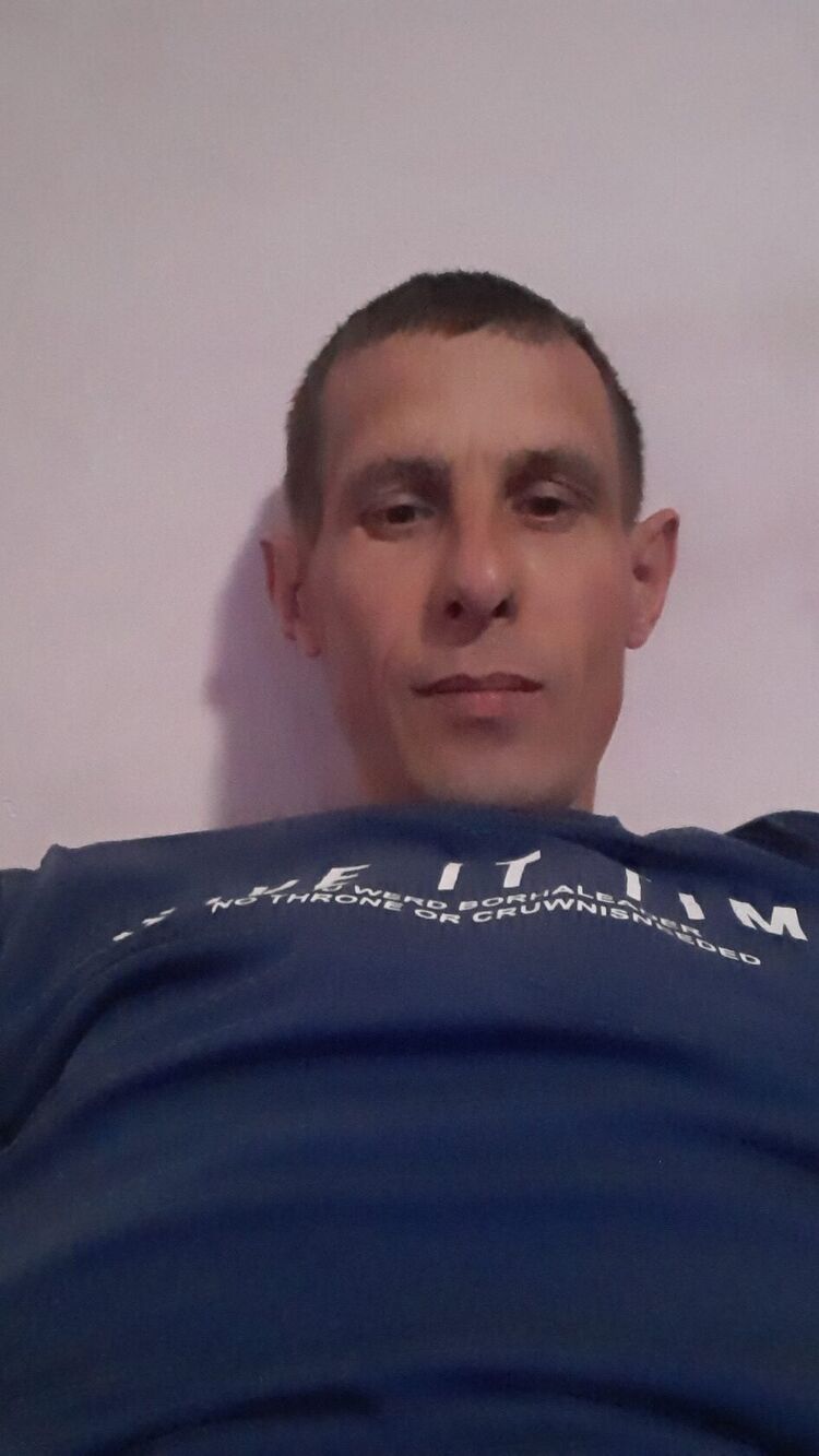  46667075  , 42 ,    