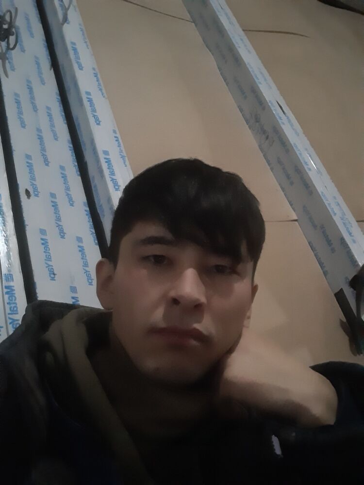  -,   Bek, 26 ,  