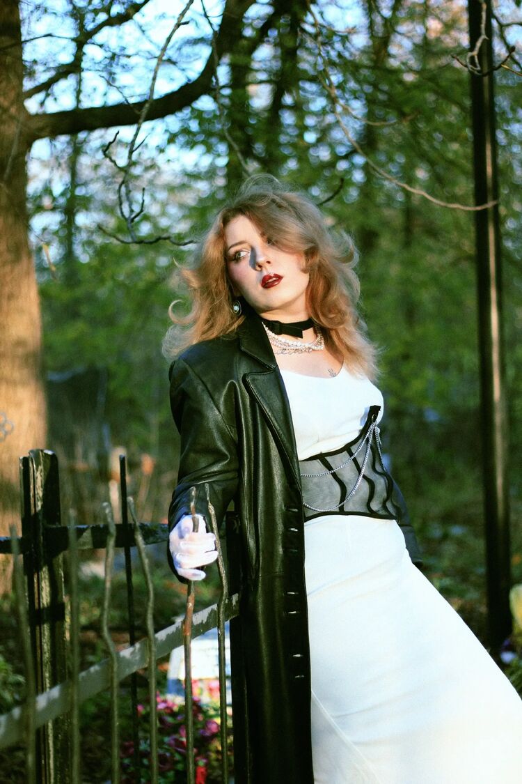  51934595  , 25 ,    --