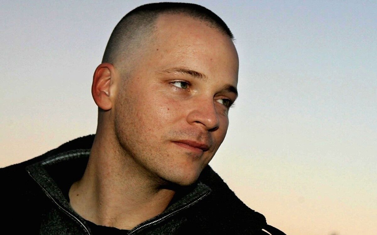  6874865  Eduardo, 40 ,    