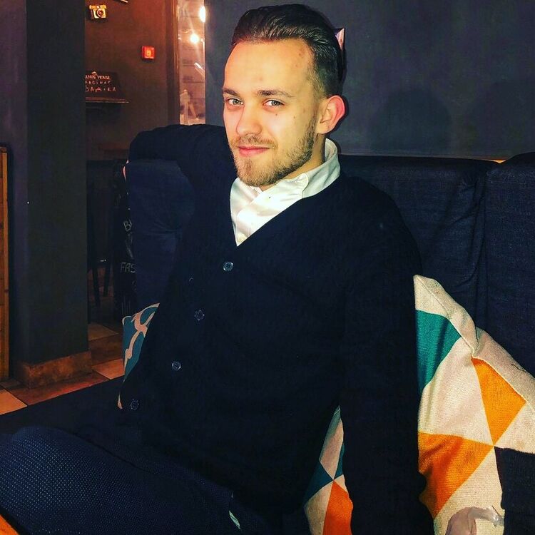  ,   Alexandru, 31 ,   ,   