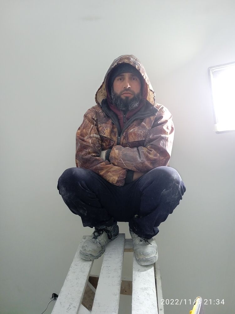  49931035  , 37 ,    