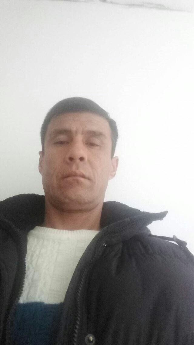  9220935  , 49 ,    