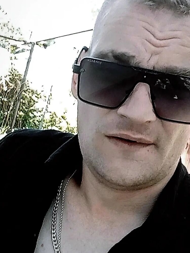  ,   Dmitrii, 33 ,   ,   