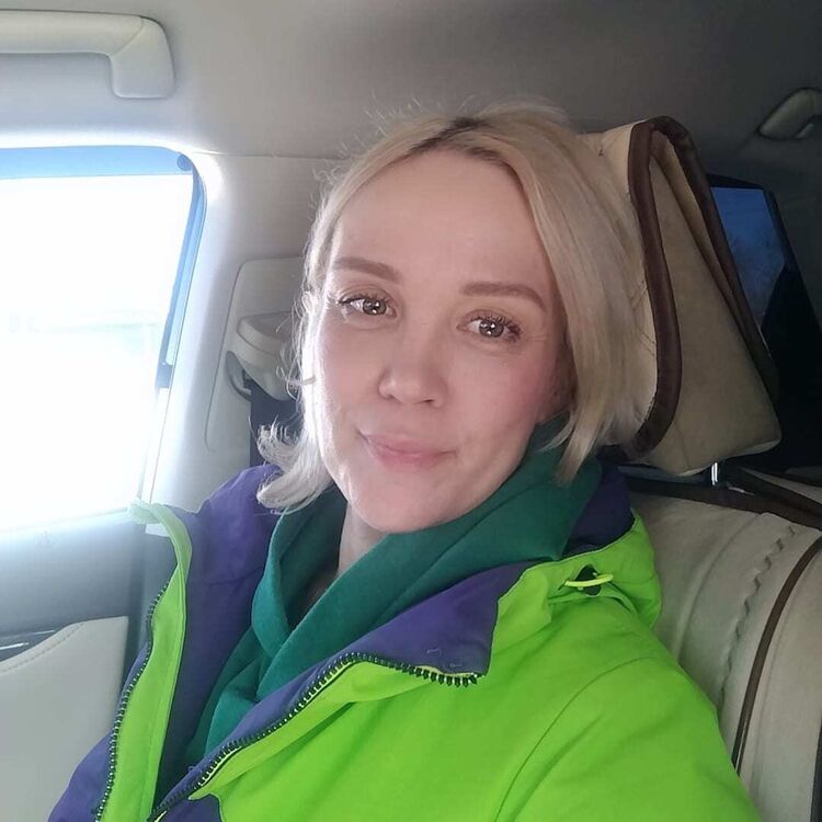  52160255  , 47 ,    -