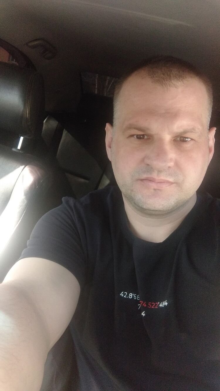  44034275  Dimon, 40 ,    