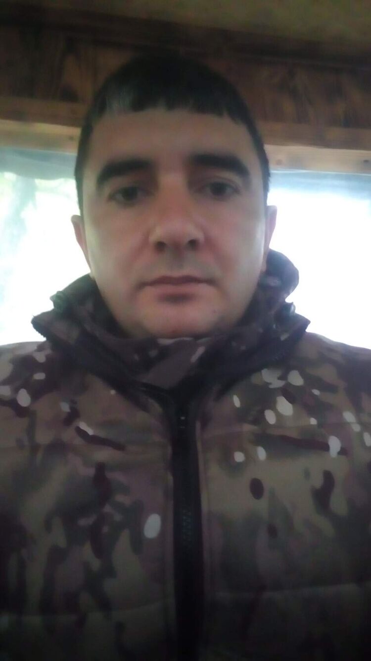  47225915  Armen, 38 ,    