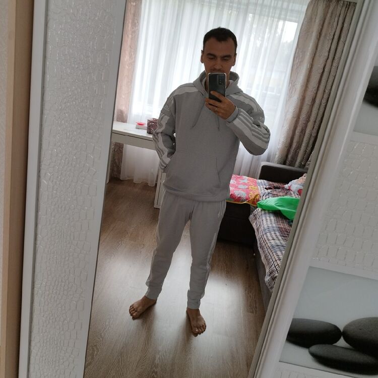  ,   Alexander, 31 ,   ,   
