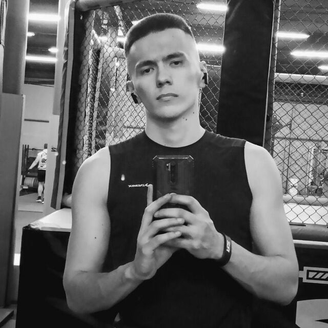  49764985  Izzatulla, 27 ,     