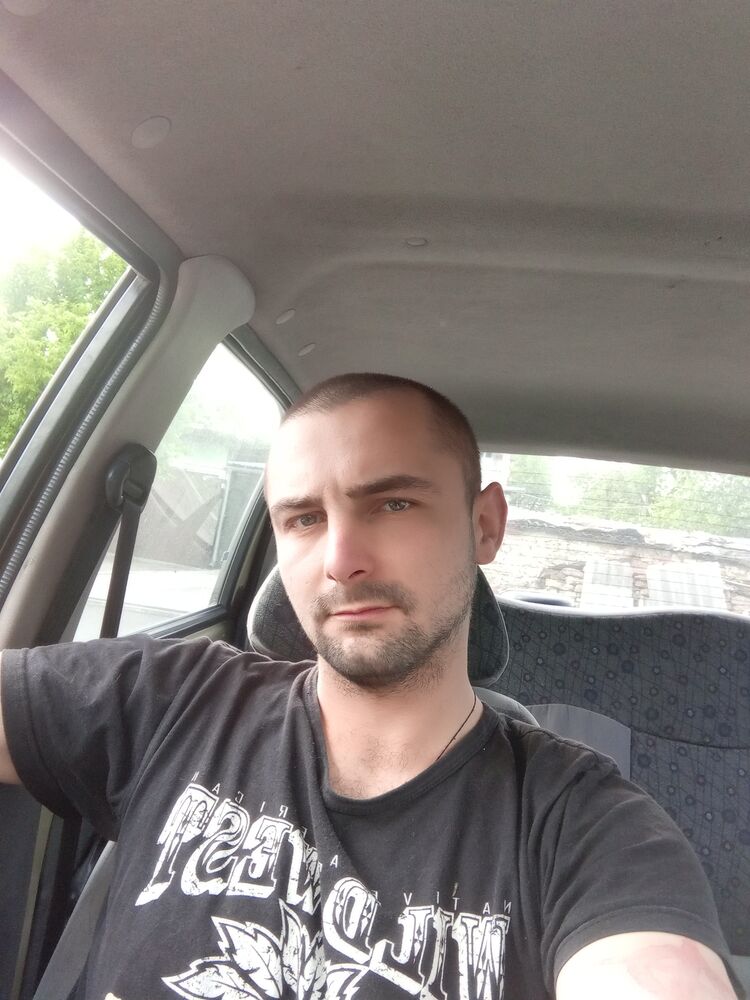  43423395  , 27 ,    
