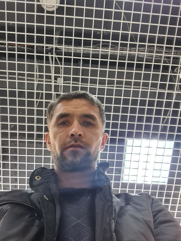  28127485  , 35 ,    