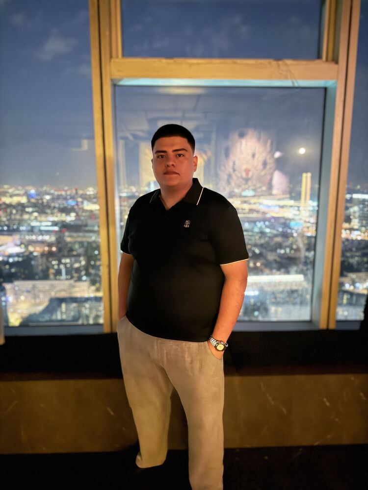  52889565  , 20 ,    