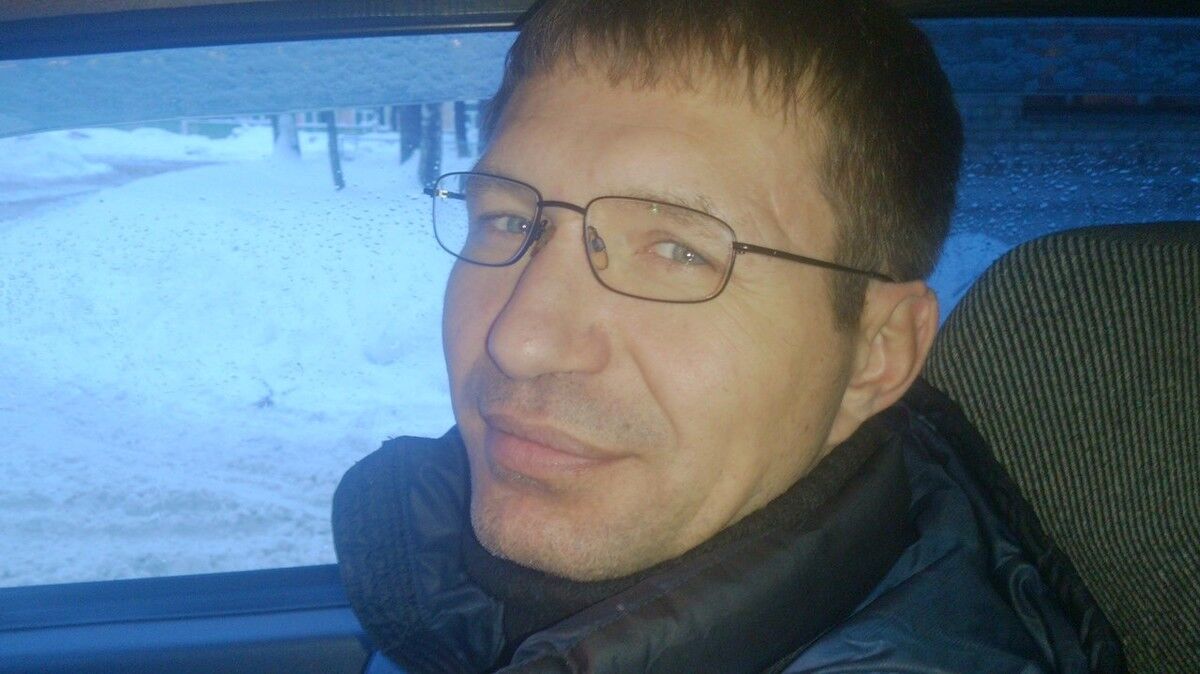  -,   , 52 ,   