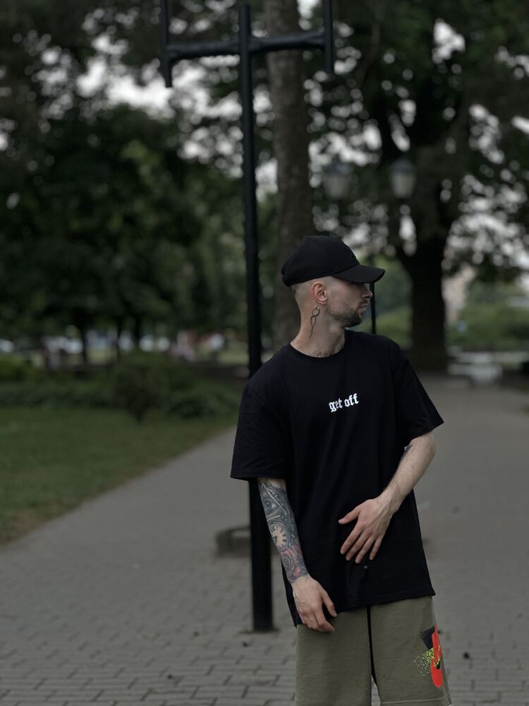  41794835  , 24 ,    