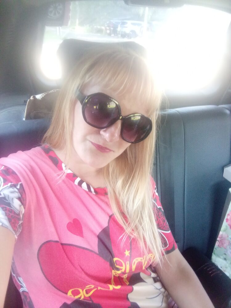  44167965  Olga, 33 ,    