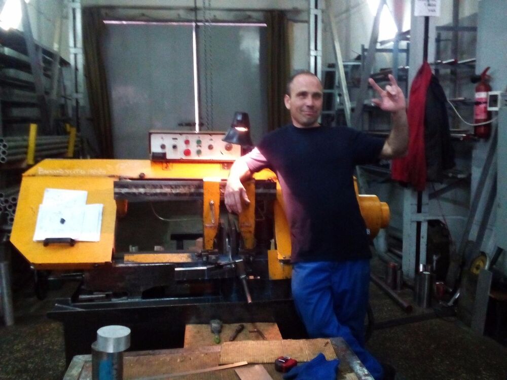  ,   Shon, 47 ,   , 