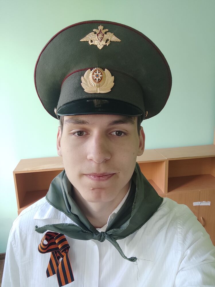  34661595  , 20 ,    